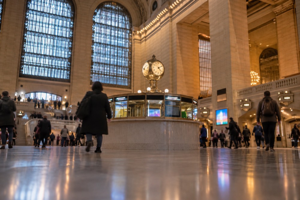 The four-faced information booth clock at the center of the main concourse